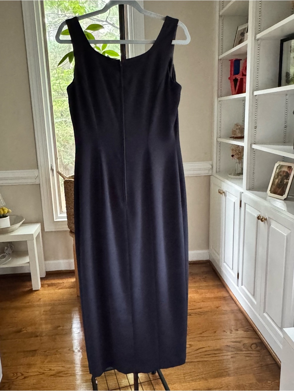 Maggy London Navy Sleeveless Maxi Sheath Dress